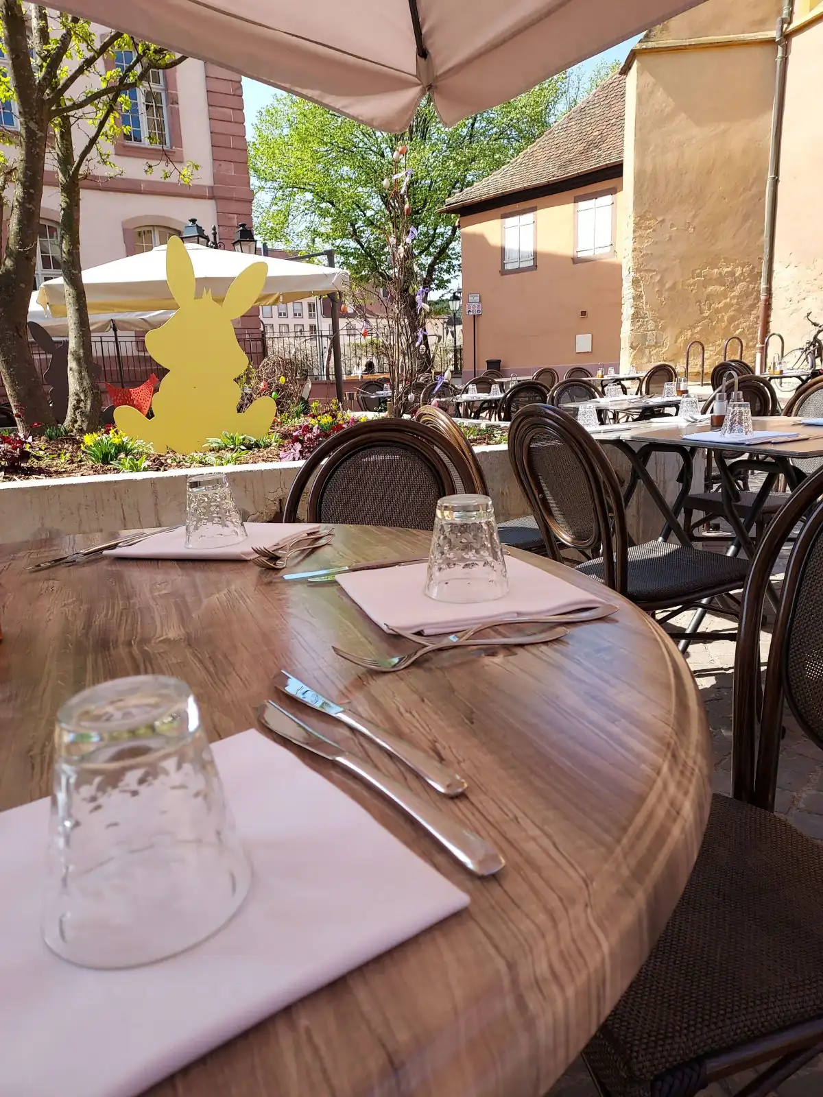 Table de terrasse dressée